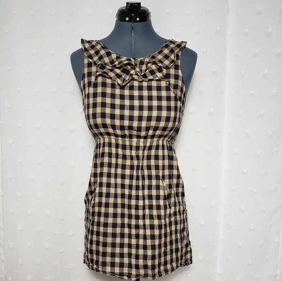 ANTHROPOLOGIE Sleeveless Empire Waist Gingham Blouse - Picture 2 of 2